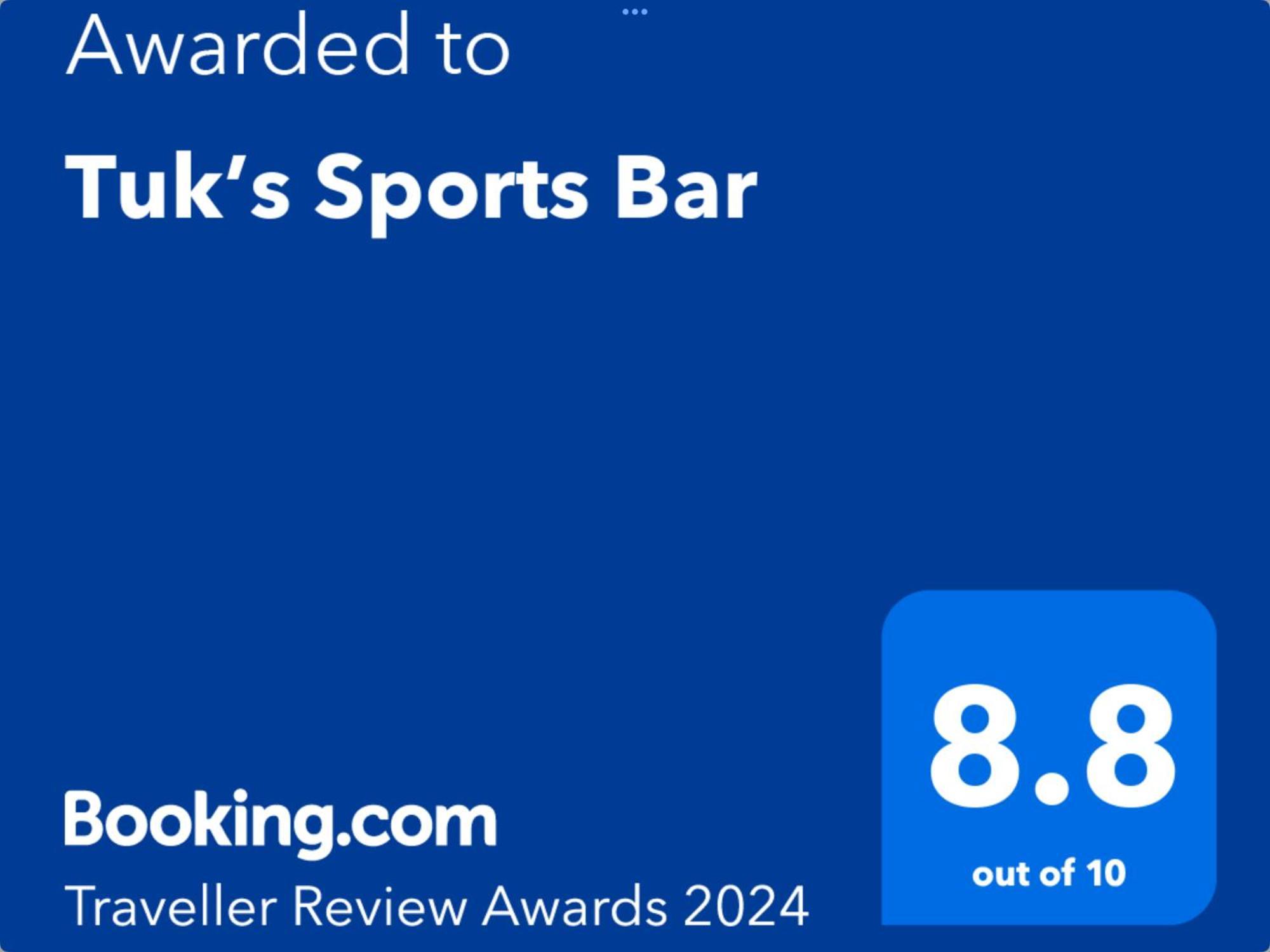 Tuk'S Sports Bar Hotel Pattaya Exterior photo