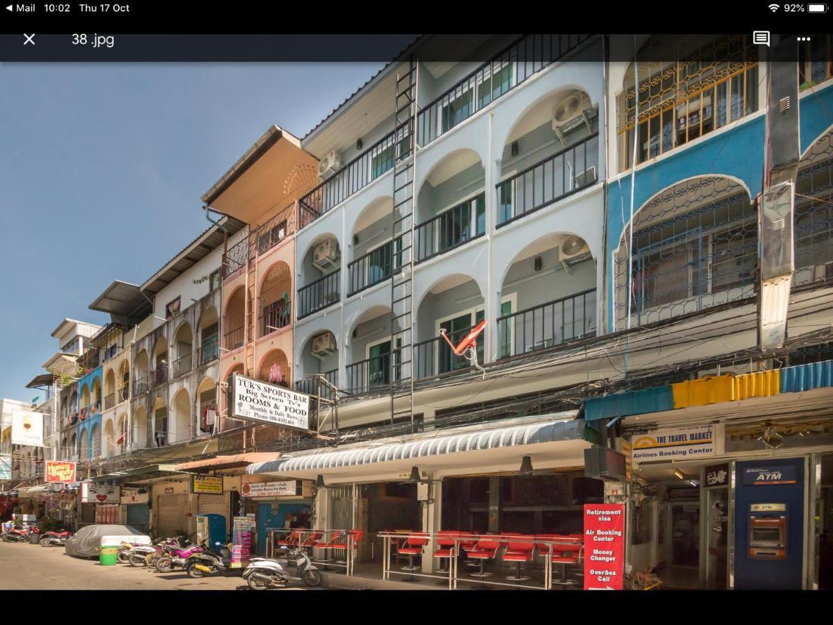 Tuk'S Sports Bar Hotel Pattaya Exterior photo